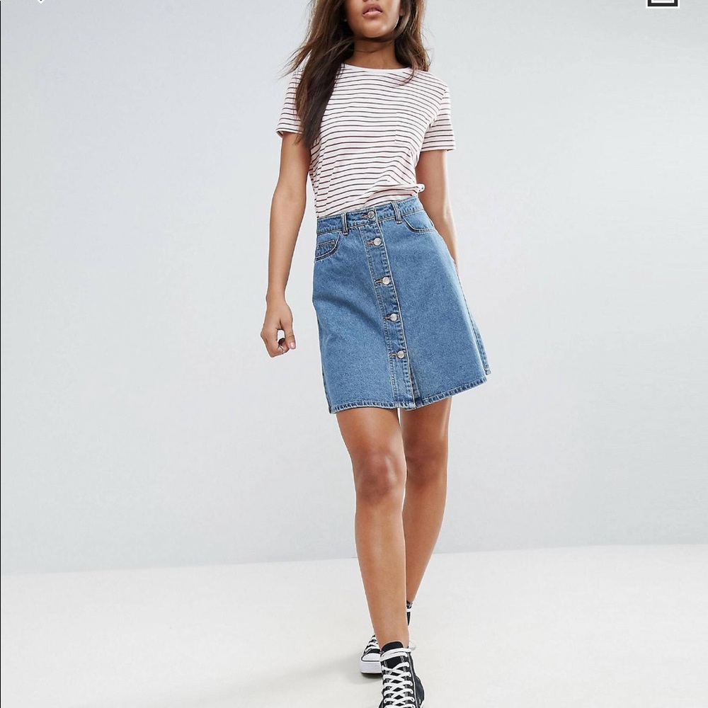 💎 BRAND NEW denim skirt 💎